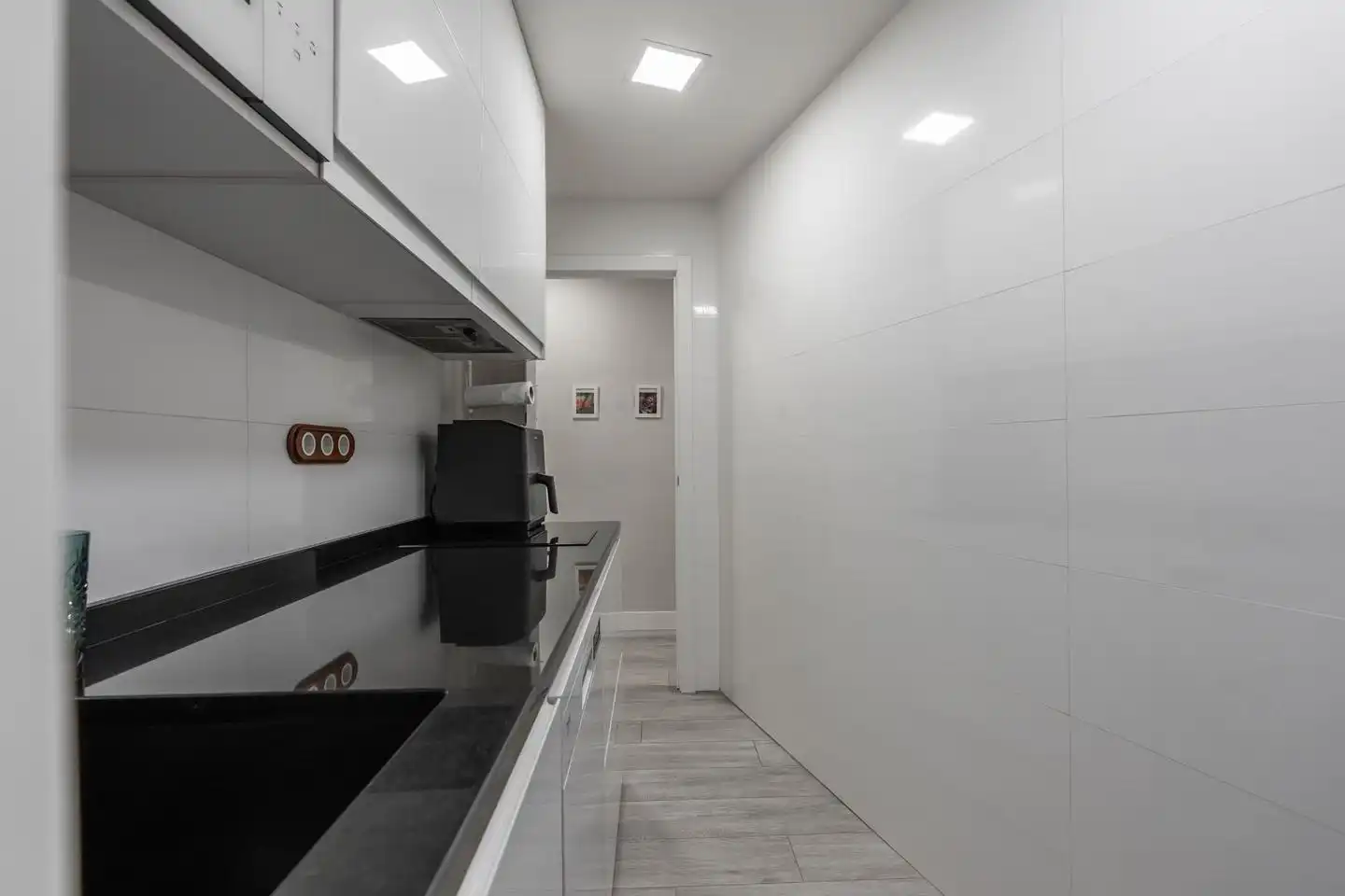 Kitchen of Flat for rent in Madrid  with Air Conditioner, Terrace and Furnished