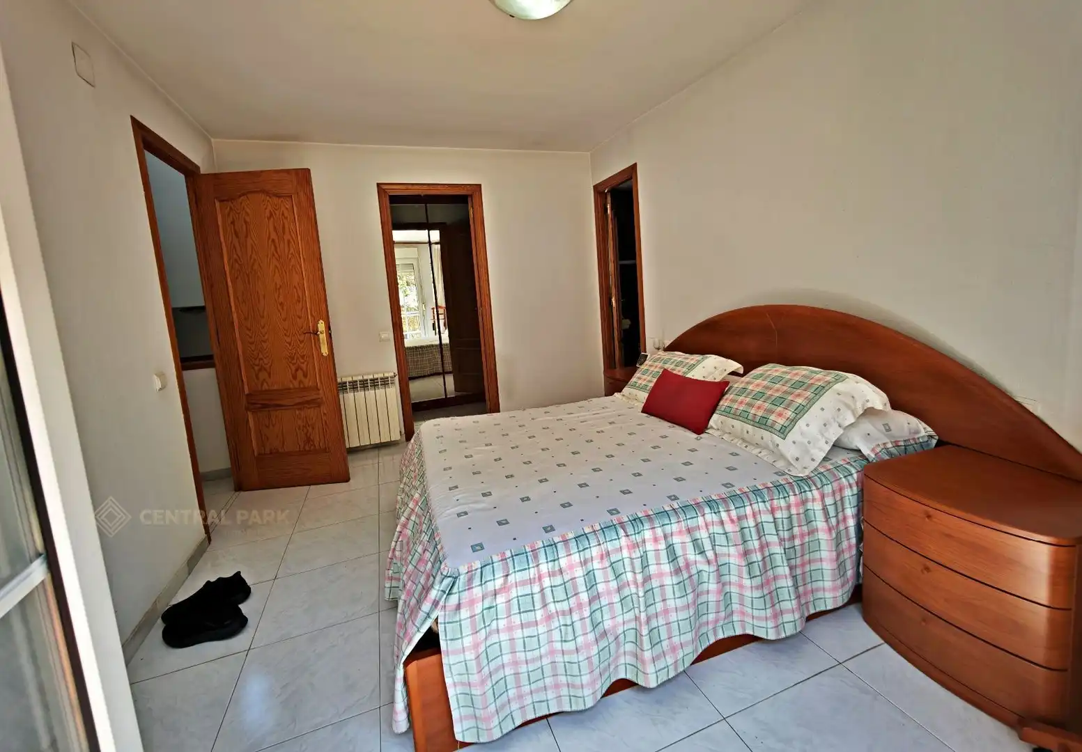 Dormitori de Casa o xalet en venda en Tarragona amb Calefacció, Jardí privat i Terrassa