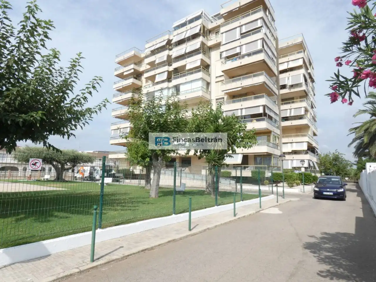 Vista exterior de Apartamento en venta en Peñíscola / Peníscola con Terraza, Amueblado y Piscina comunitaria
