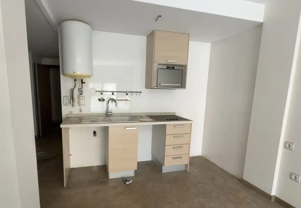 Cocina de Piso en venta en Valencia con Aire acondicionado y Horno