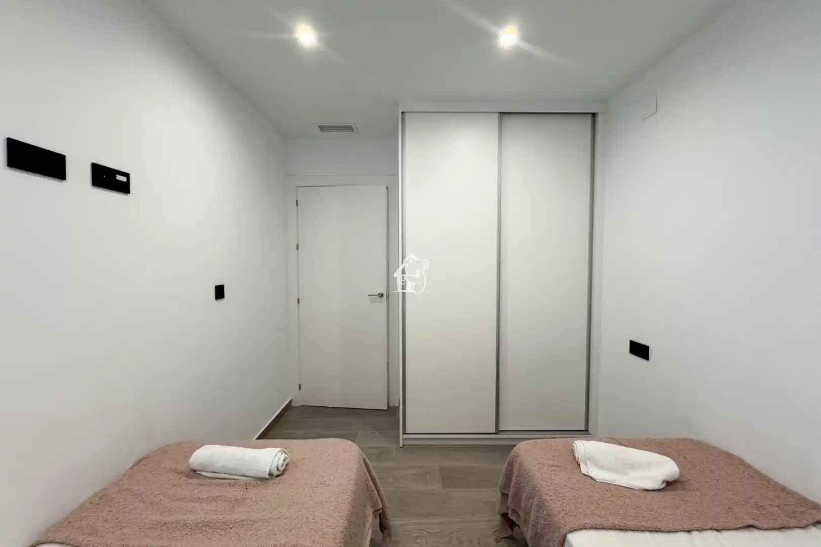 Bedroom of Flat for rent in Torrevieja  with Air Conditioner, Furnished and Oven