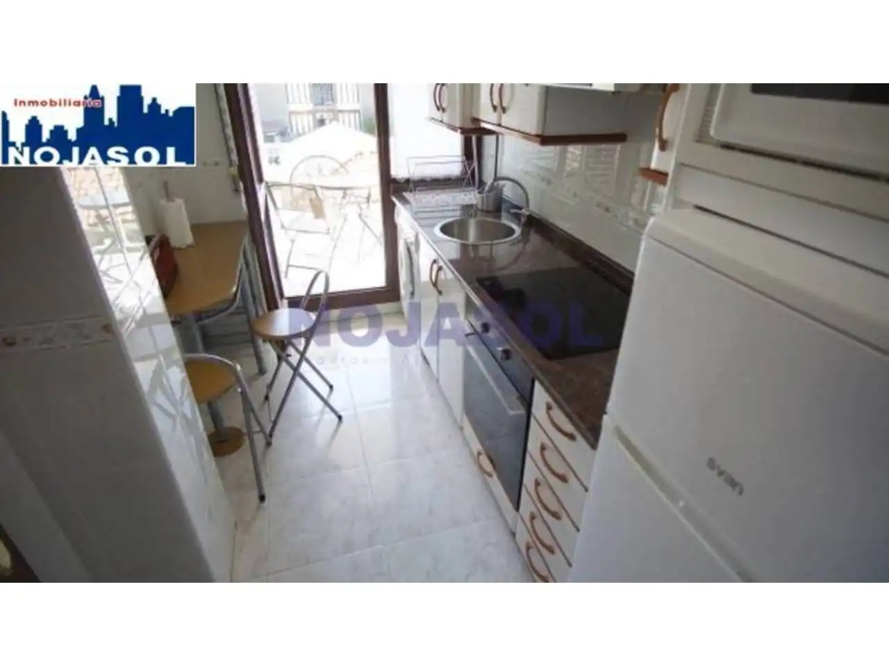 Flat with terrace to rent in Avenida Santos Mártires 6, imagen 9