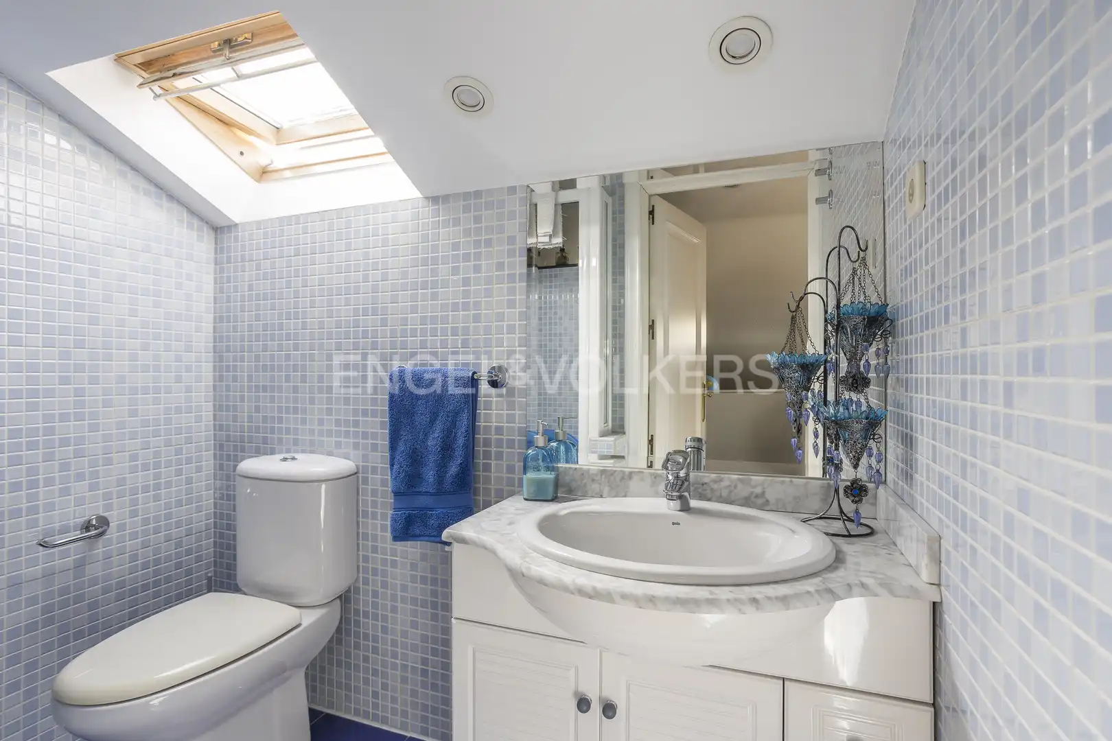 Baño de Casa o chalet en venta en Madrid con Calefacción y Jardín privado