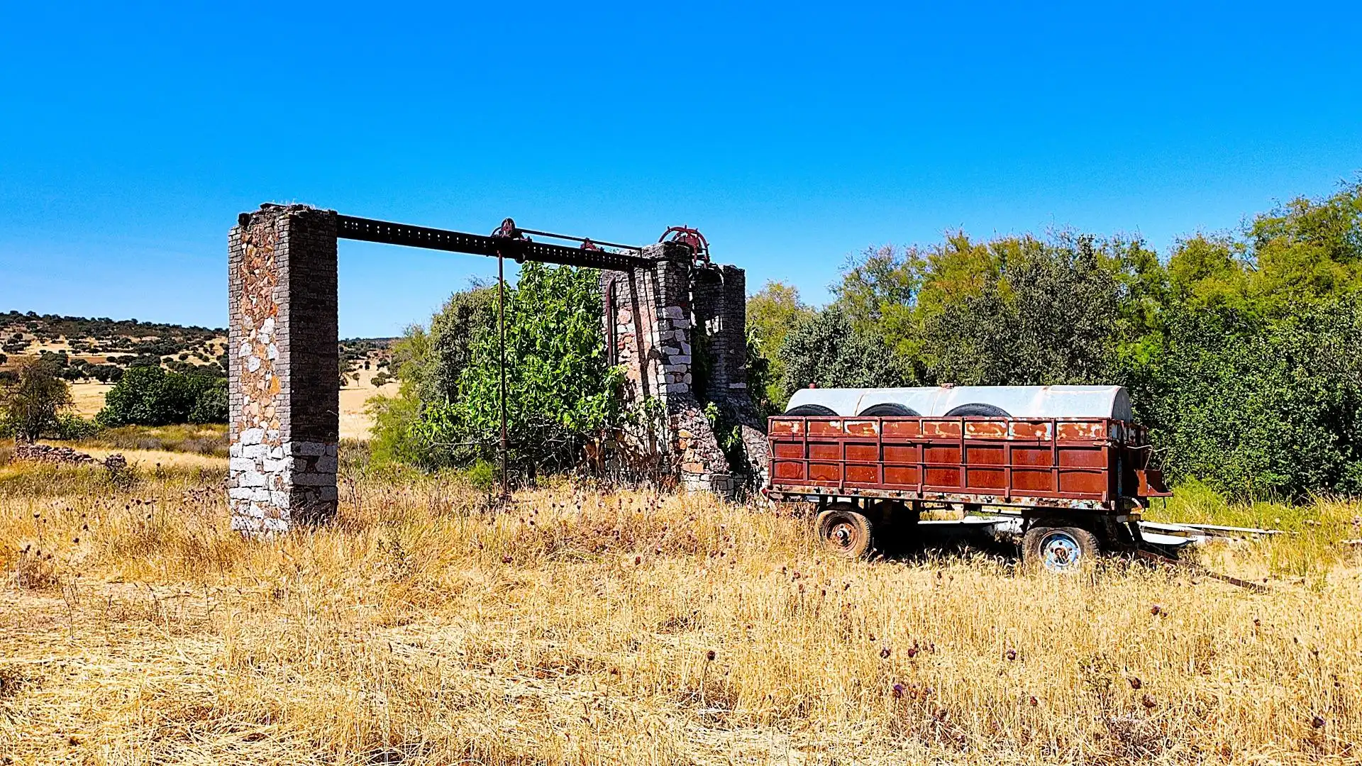 Vista exterior de Terreno en venta en Peñarroya-Pueblonuevo