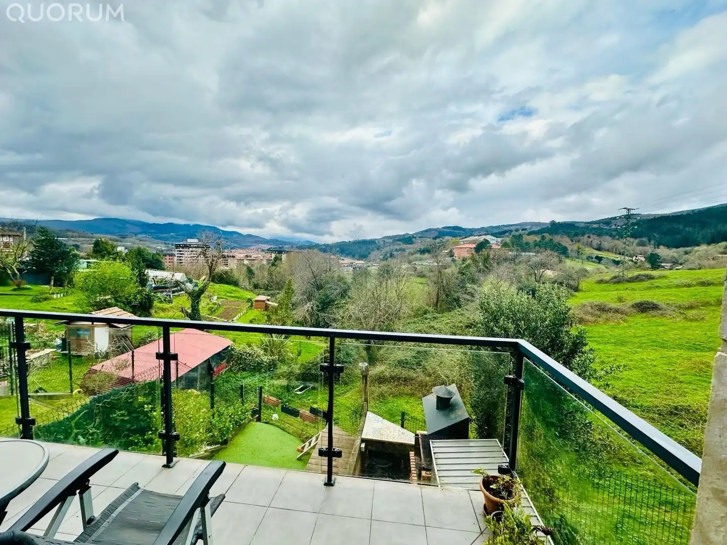 Terraza de Casa adosada en venta en Galdakao con Calefacción, Jardín privado y Terraza