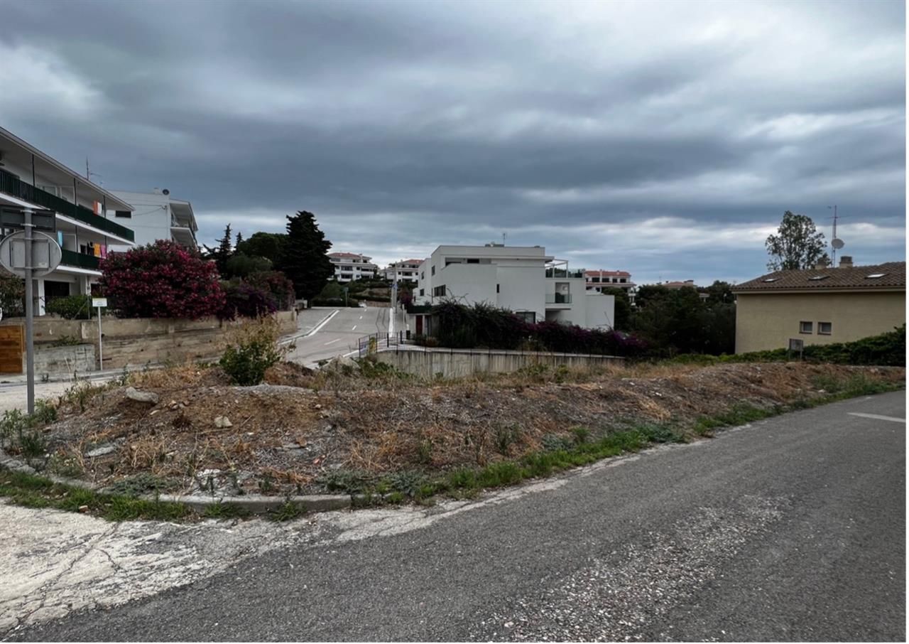 Country house for sale in Llançà