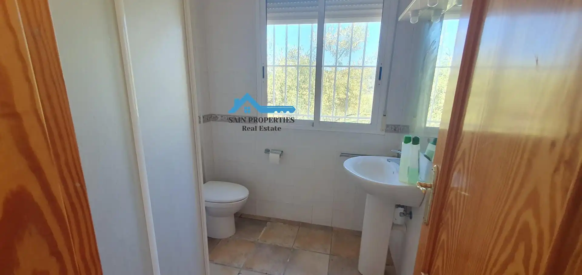 Vista exterior de Casa o chalet en venta en Confrides con Calefacción, Jardín privado y Terraza