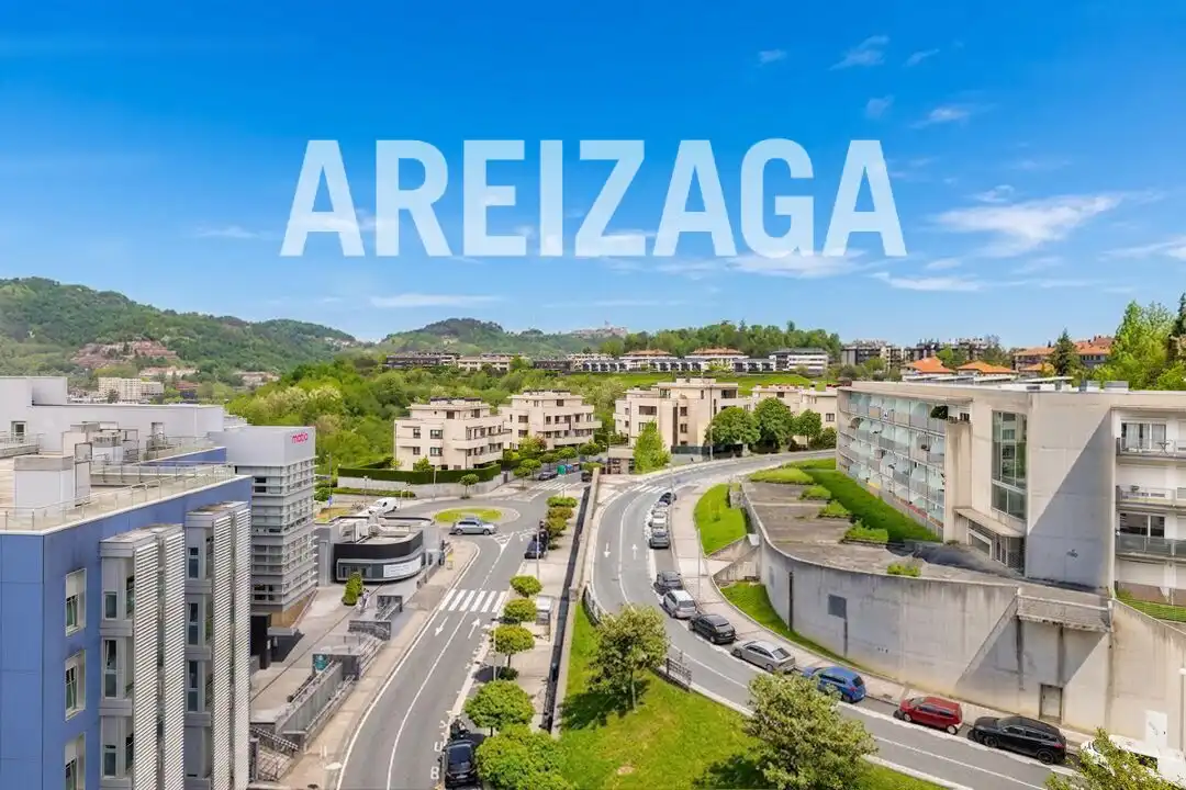 Vista exterior de Piso en venta en Donostia - San Sebastián  con Calefacción, Terraza y Trastero