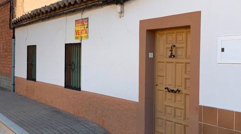 Foto 3 de Casa adosada en venta en Membrilla, Ciudad Real