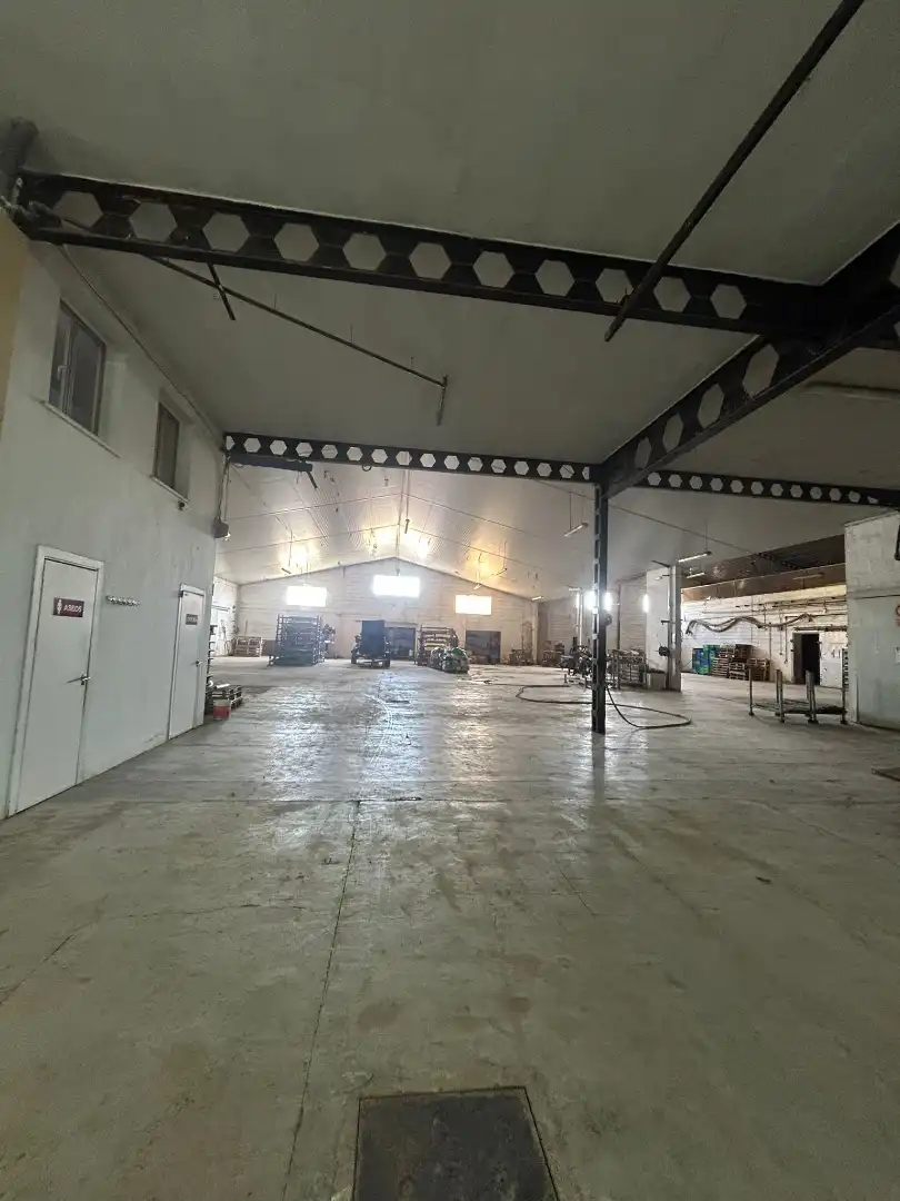 Nau industrial en venda a Avenida de Brenes 7, imagen 19