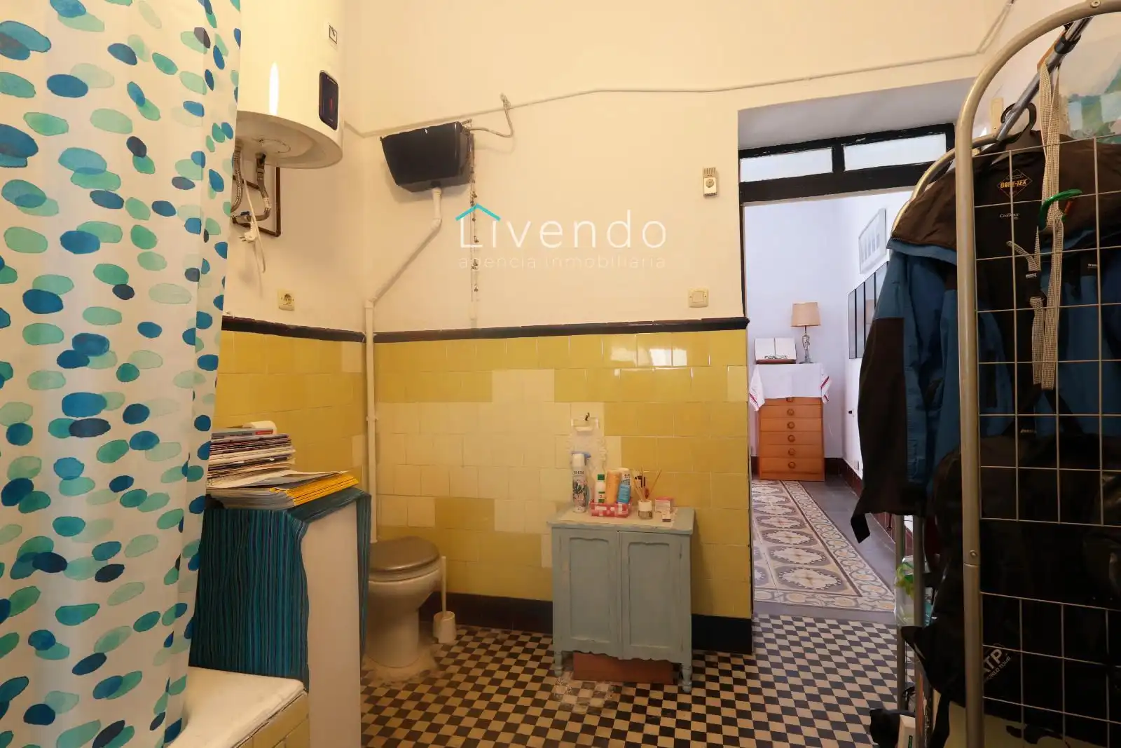Badezimmer von Maisonette zum Verkauf in San Fernando mit Klimaanlage und Terrasse