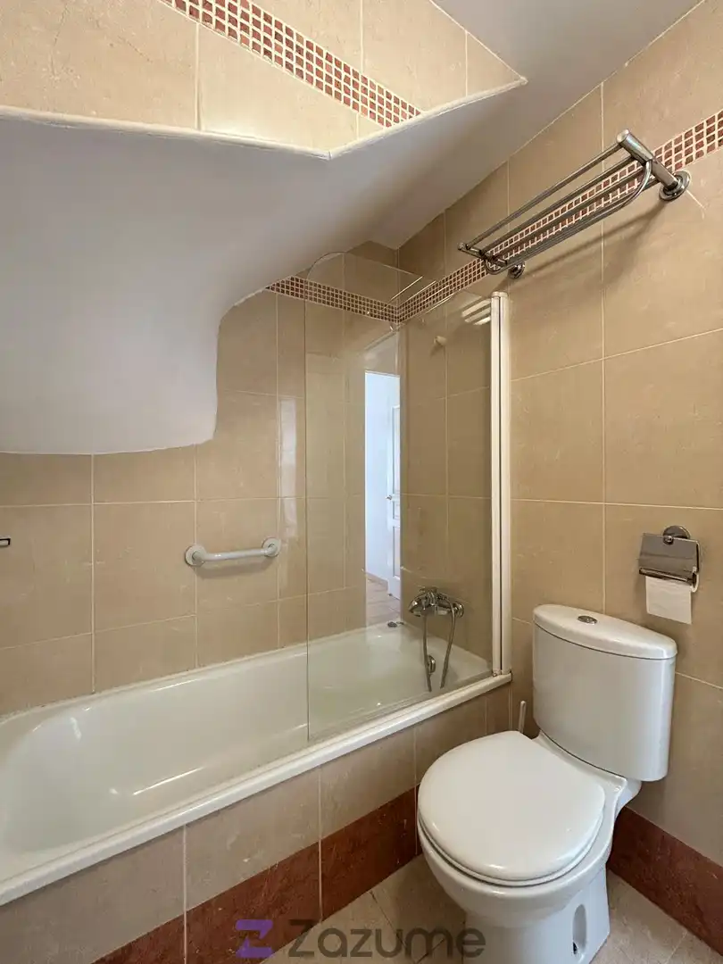 Bany de Pis de lloguer en Vélez de Benaudalla, Granada