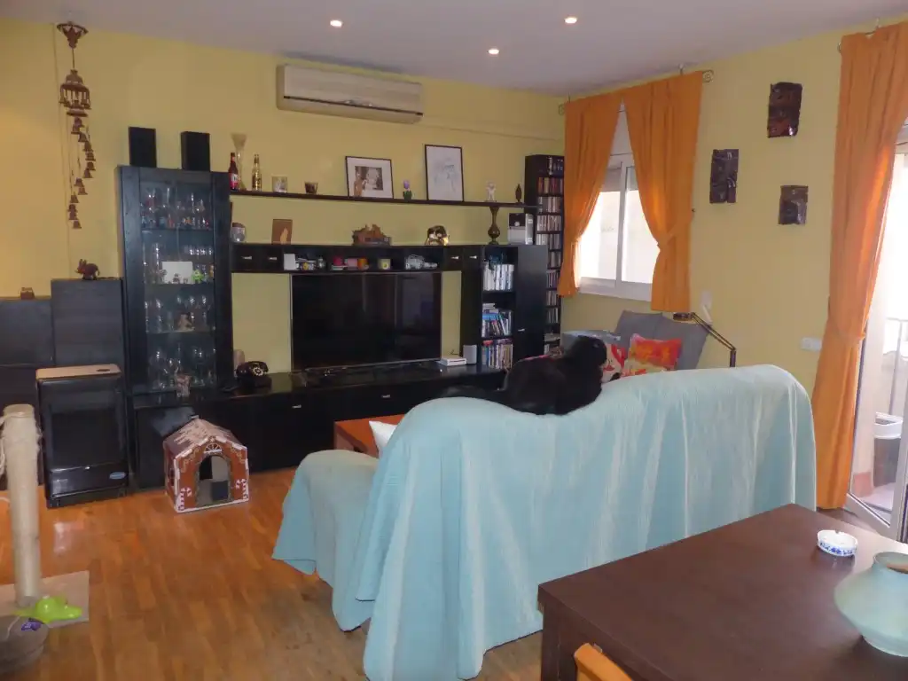 Sala de estar de Piso en venta en Barcelona con Balcón