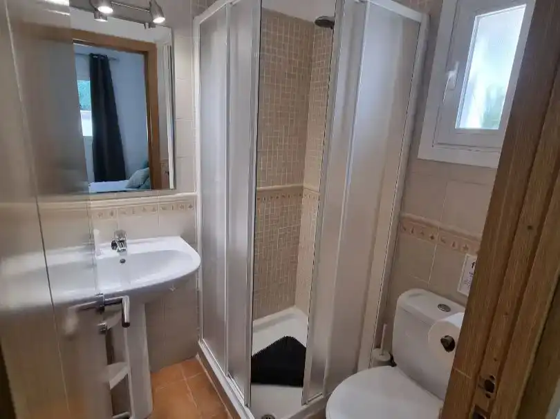 Badezimmer von Wohnung zum Verkauf in Manacor mit Klimaanlage, Privatgarten und Abstellraum