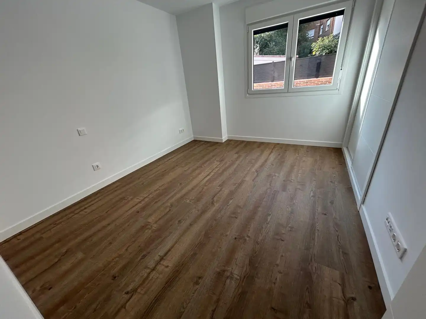 Bedroom of Flat for rent in Galapagar  with Air Conditioner, Heating and Oven