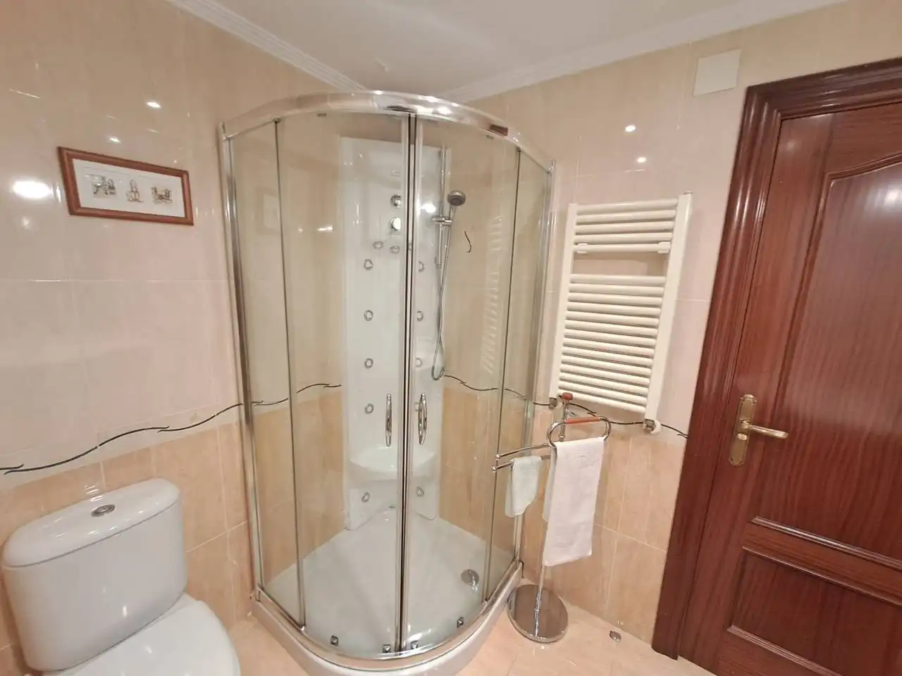 Baño de Piso en venta en Burgos con Calefacción y Trastero