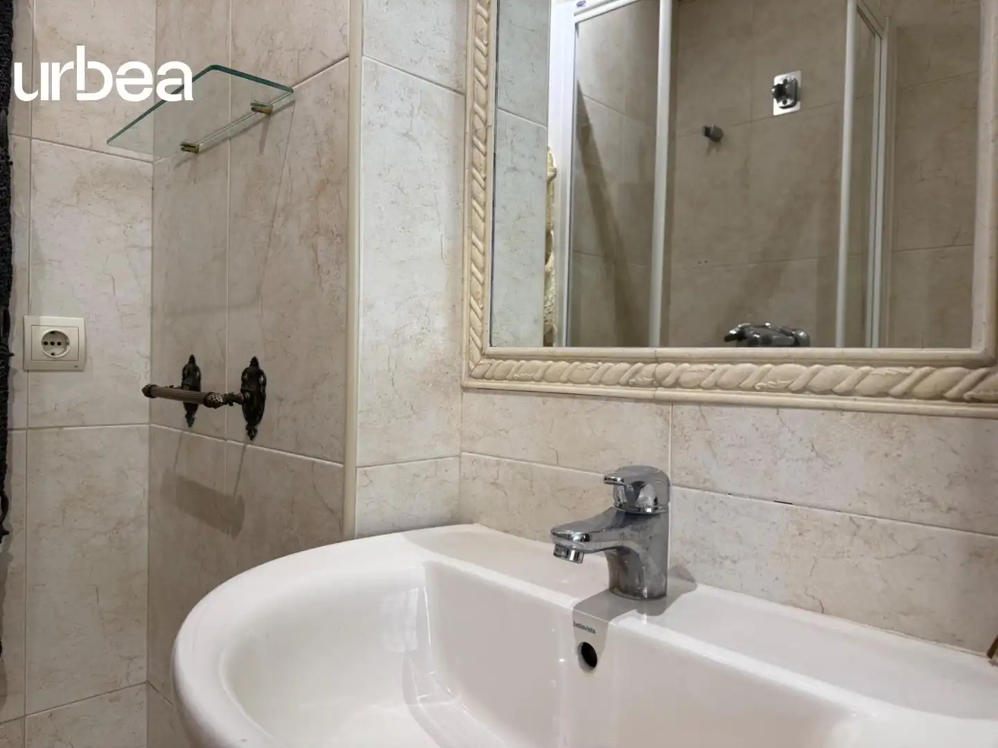 Badezimmer von Wohnung zum Verkauf in Málaga mit Terrasse und Balkon