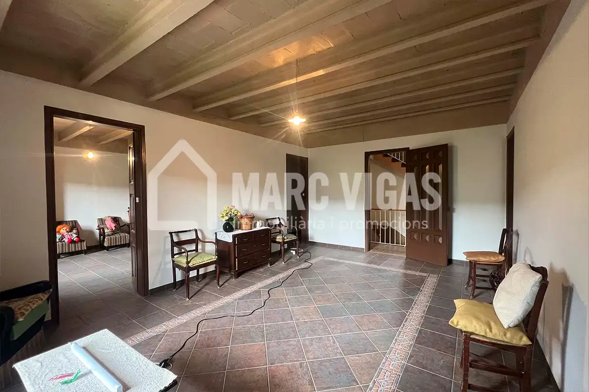 Casa o chalet en venta en Torrelavit con Jardín privado, Terraza y Amueblado