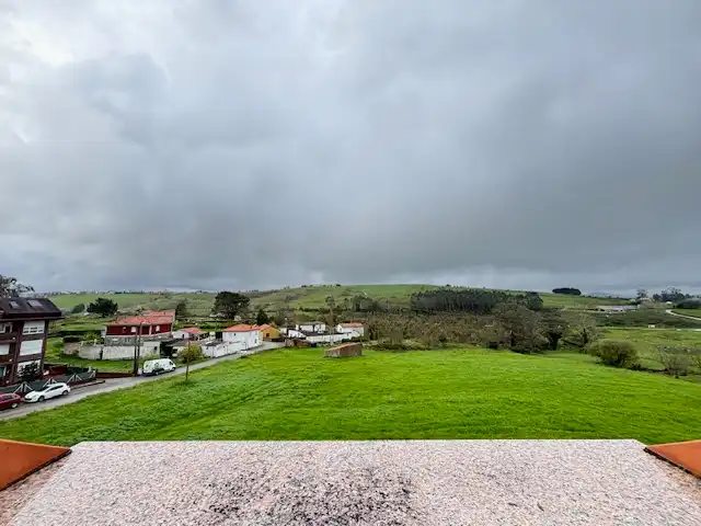 Vista exterior de Piso en venta en Suances con Calefacción, Terraza y Amueblado