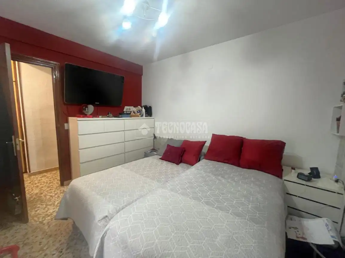 Schlafzimmer von Wohnung zum Verkauf in Parla mit Heizung