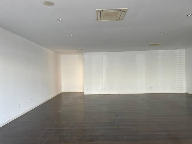 Local comercial en Alquiler en Las Chafiras