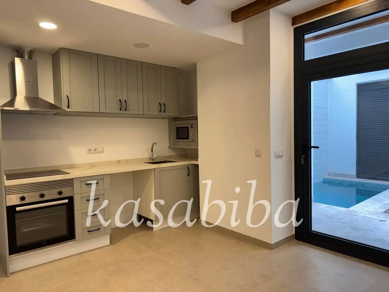 Cocina de Piso de alquiler en Valencia con Aire acondicionado, Calefacción y Terraza