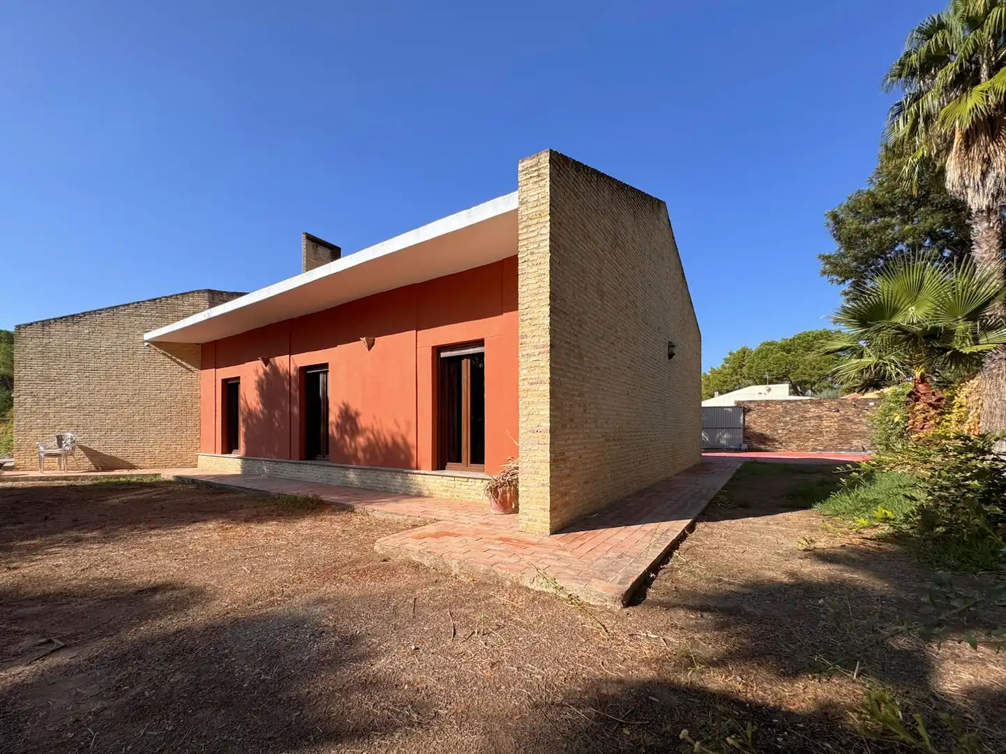 Vista exterior de Casa o chalet en venta en Carmona con Aire acondicionado, Calefacción y Jardín privado