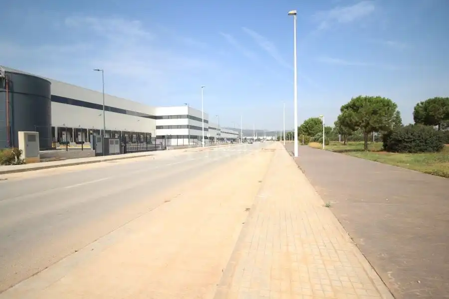 Vista exterior de Terreny industrial en venda en Sagunto / Sagunt