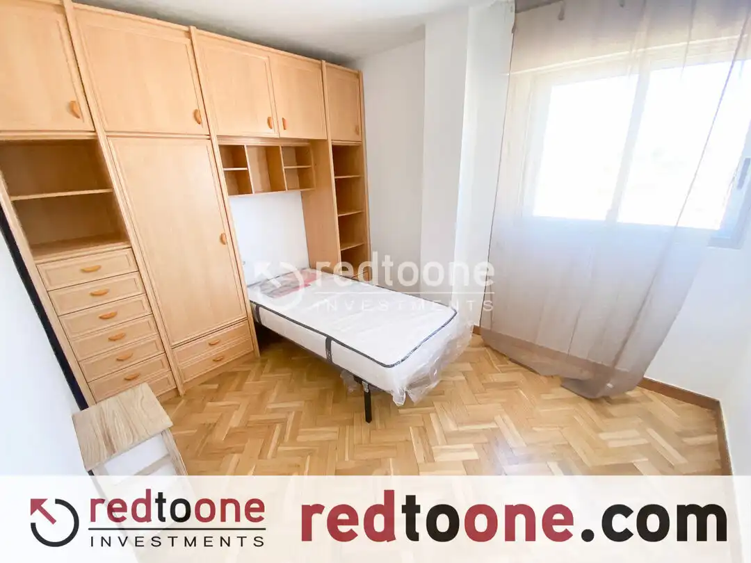 Bedroom of Flat for sale in Alicante / Alacant  with Private garden and Swimming Pool