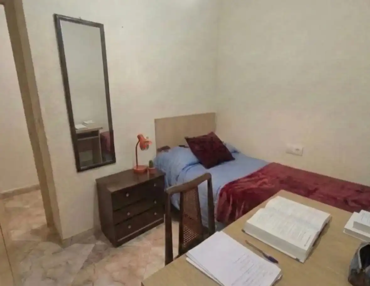 Appartement avec ascenseur à louer à Calle Volta