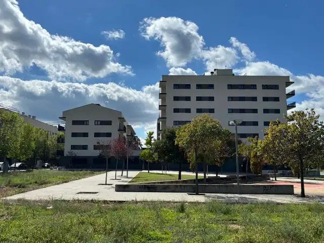 Wohnung zur Miete in Carrer Ripollès, Lledoner