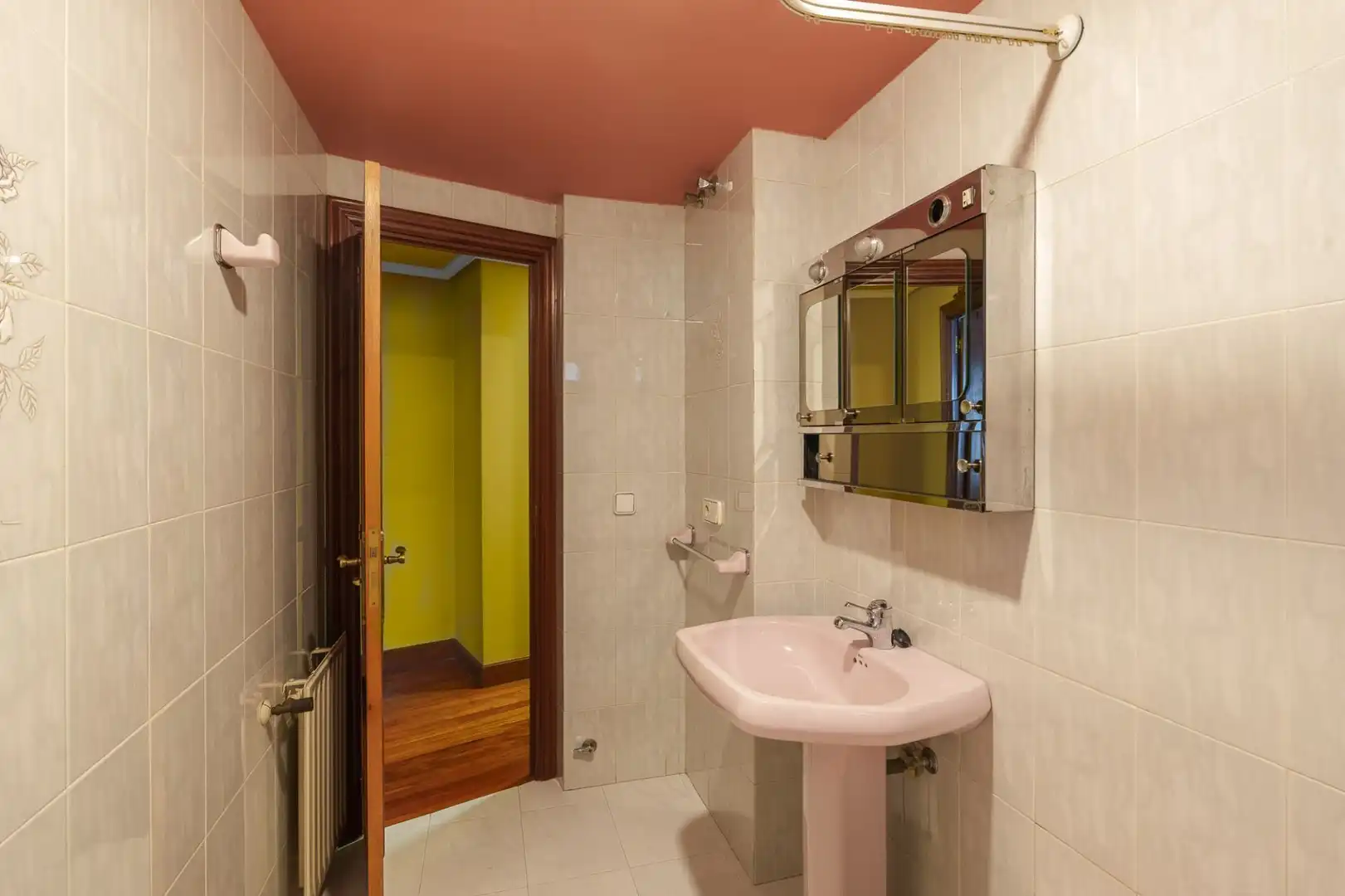Bathroom of Flat for sale in Tolosa  with Heating and Storage room