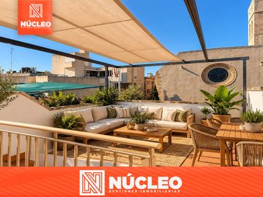 Piso con balcón en venta en Carrer de la Verge de la Pineda