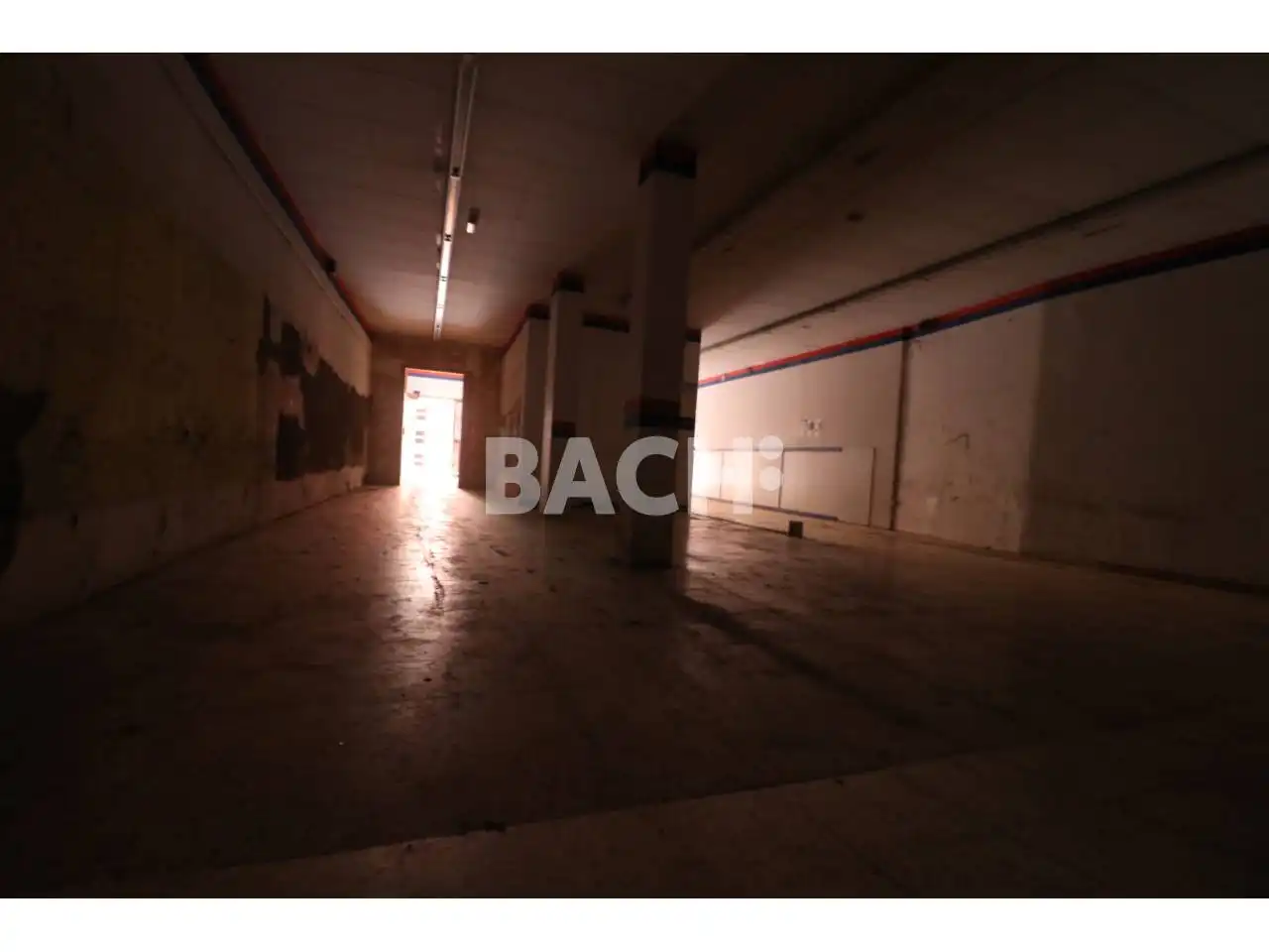 Locale commerciale in affitto a Calle Gurb 21, imagen 5