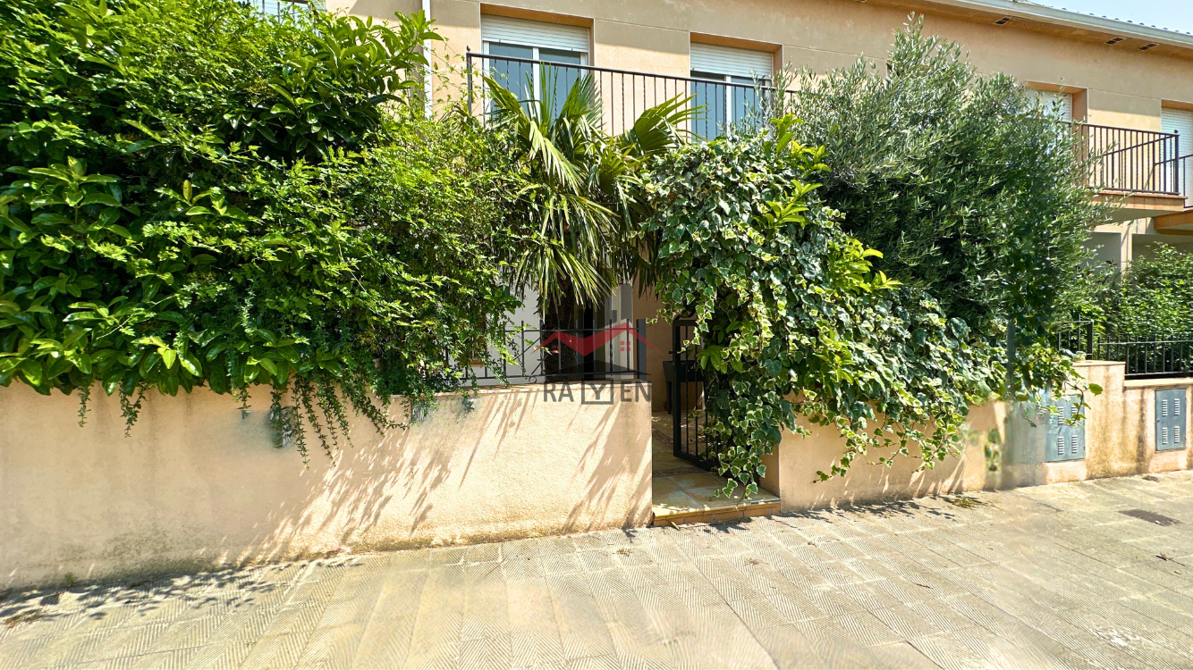 Casa o xalet en venda a del Poeta Apel·les Mestres, Poble Nou - Olivar Gran