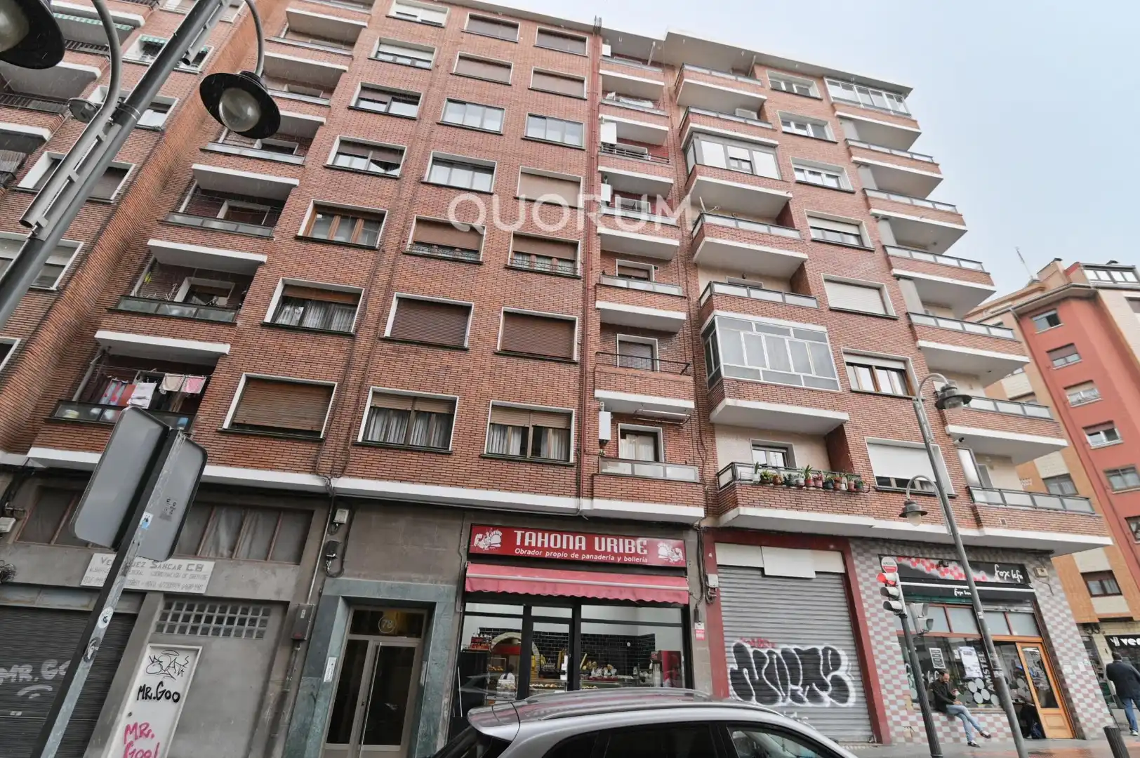 Vista exterior de Pis en venda en Bilbao  amb Calefacció i Balcó