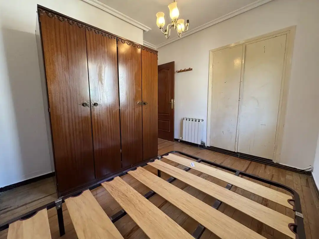 Bedroom of Flat for sale in Legazpi  with Heating and Balcony