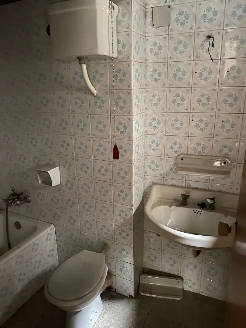 Badezimmer von Büro zum Verkauf in A Estrada 
