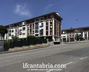 Vista exterior de Garatge en venda en Santander