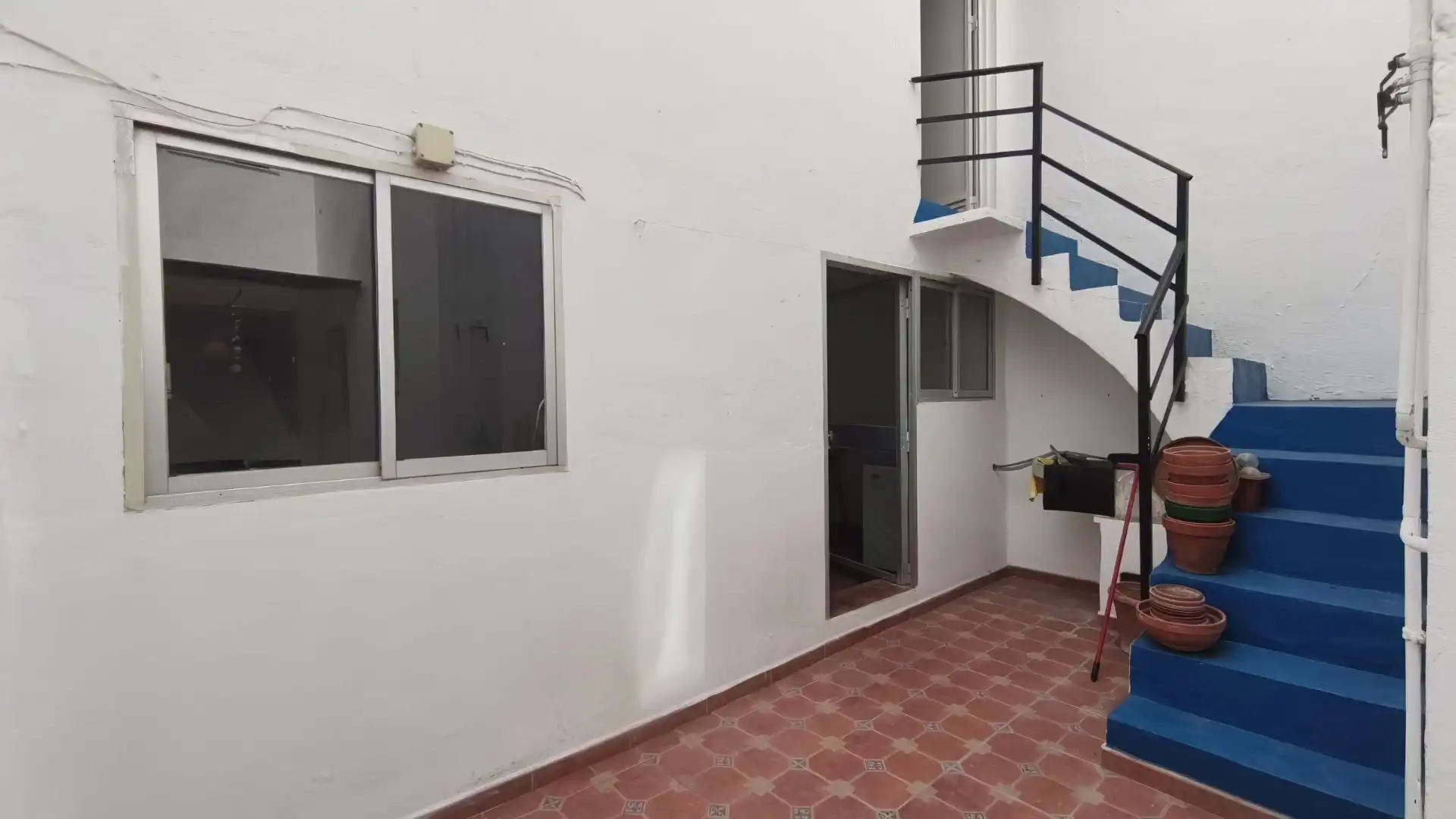 Balcony of Detached homes for sale in Coín  with Air Conditioner and Storage room
