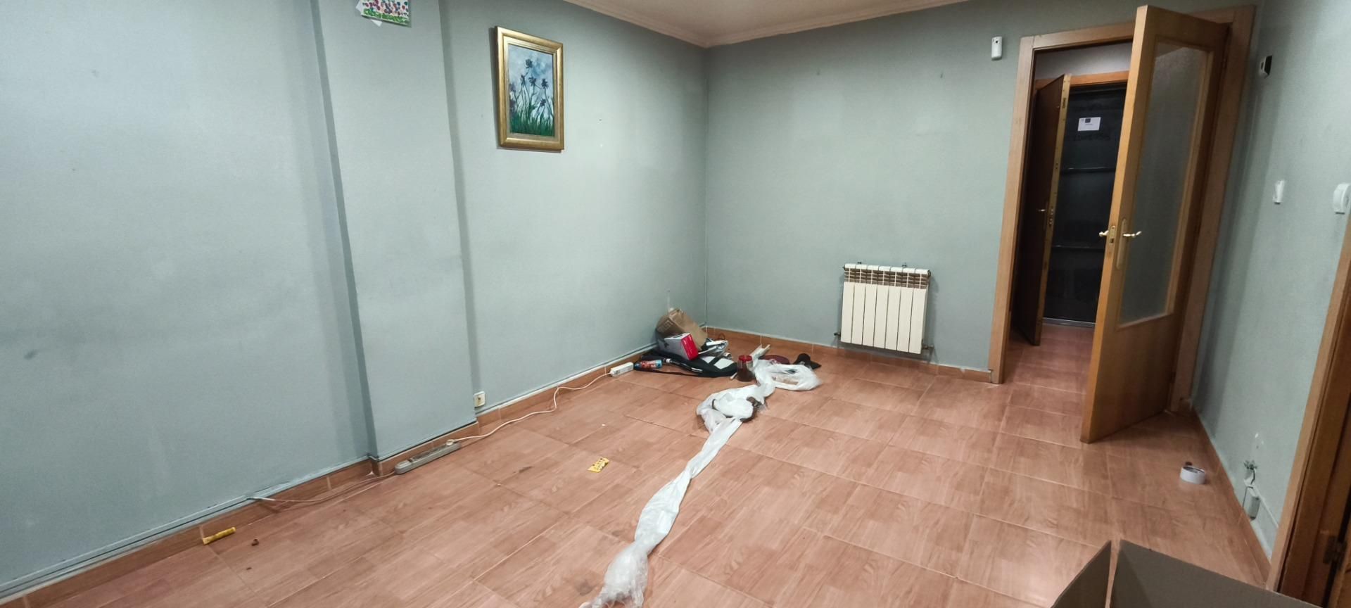 Bedroom of Apartment for sale in  Madrid Capital