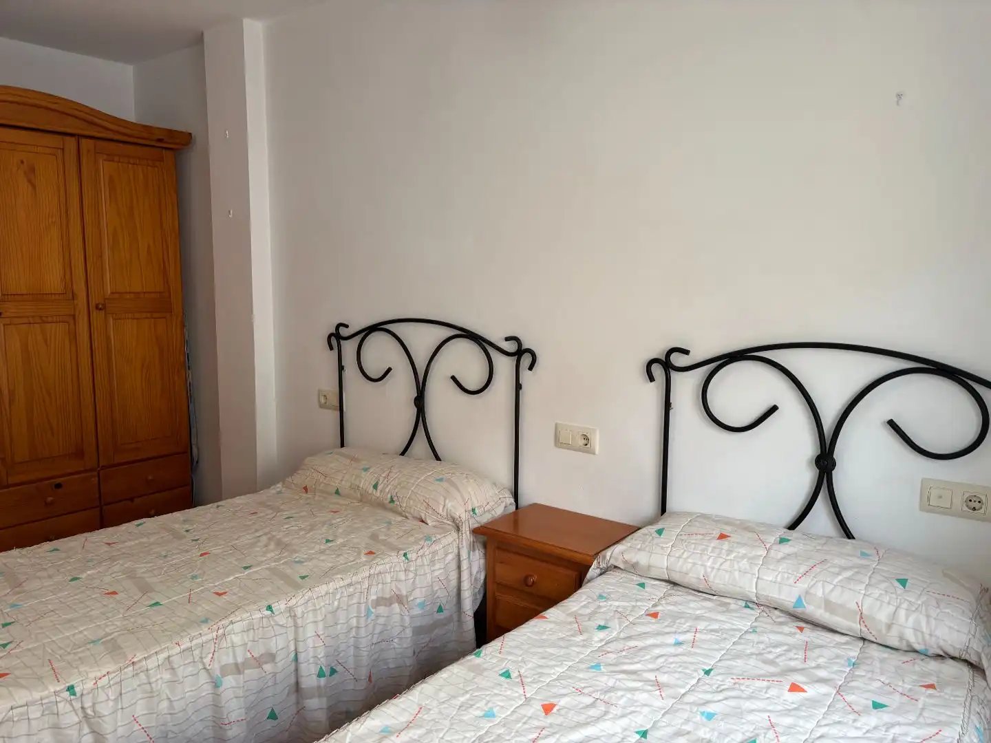 Dormitori de Apartament en venda en Carboneras amb Aire condicionat i Balcó