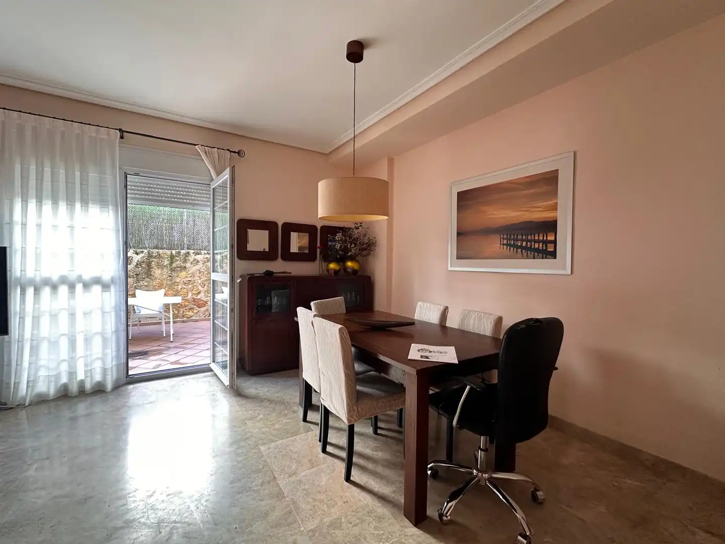 Comedor de Casa adosada en venta en Montequinto con Aire acondicionado y Calefacción