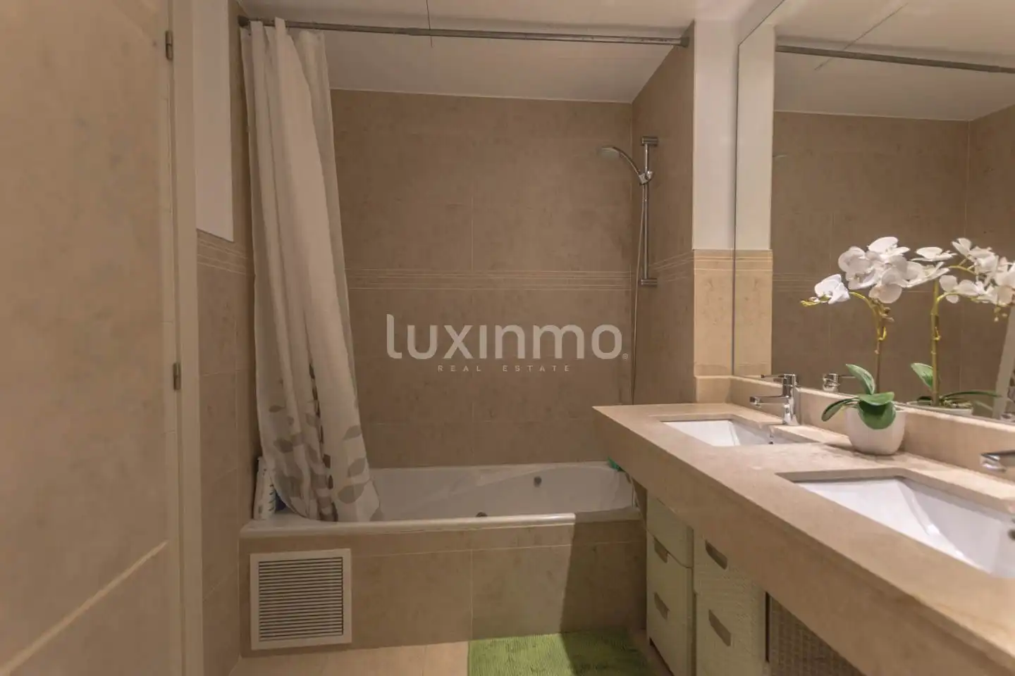 Baño de Ático en venta en Altea con Aire acondicionado, Calefacción y Terraza