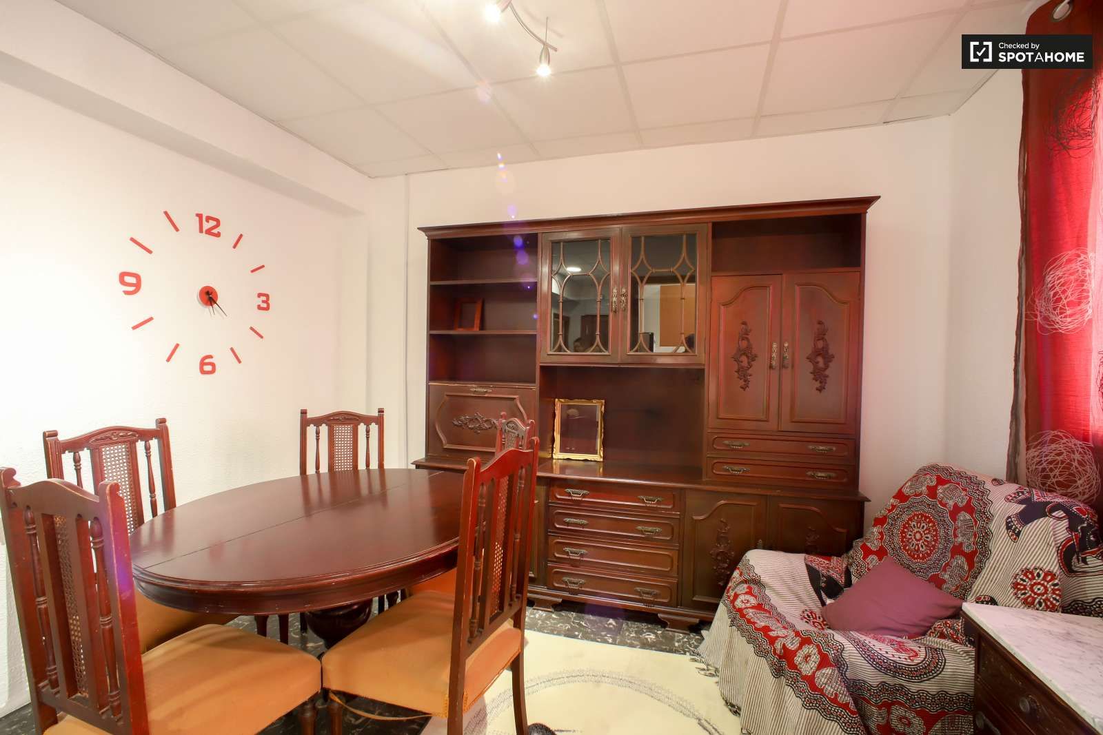 Apartament per a compartir a Tres Forques