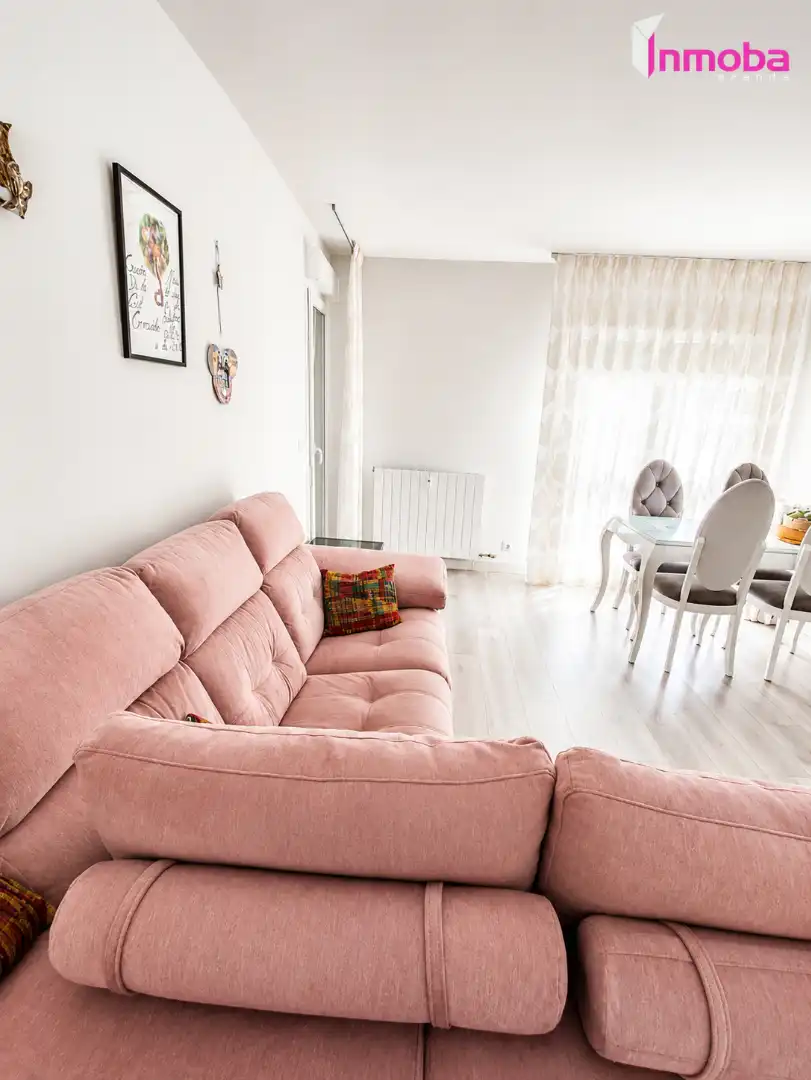 Living room of Flat for sale in Aranda de Duero  with Storage room and Balcony