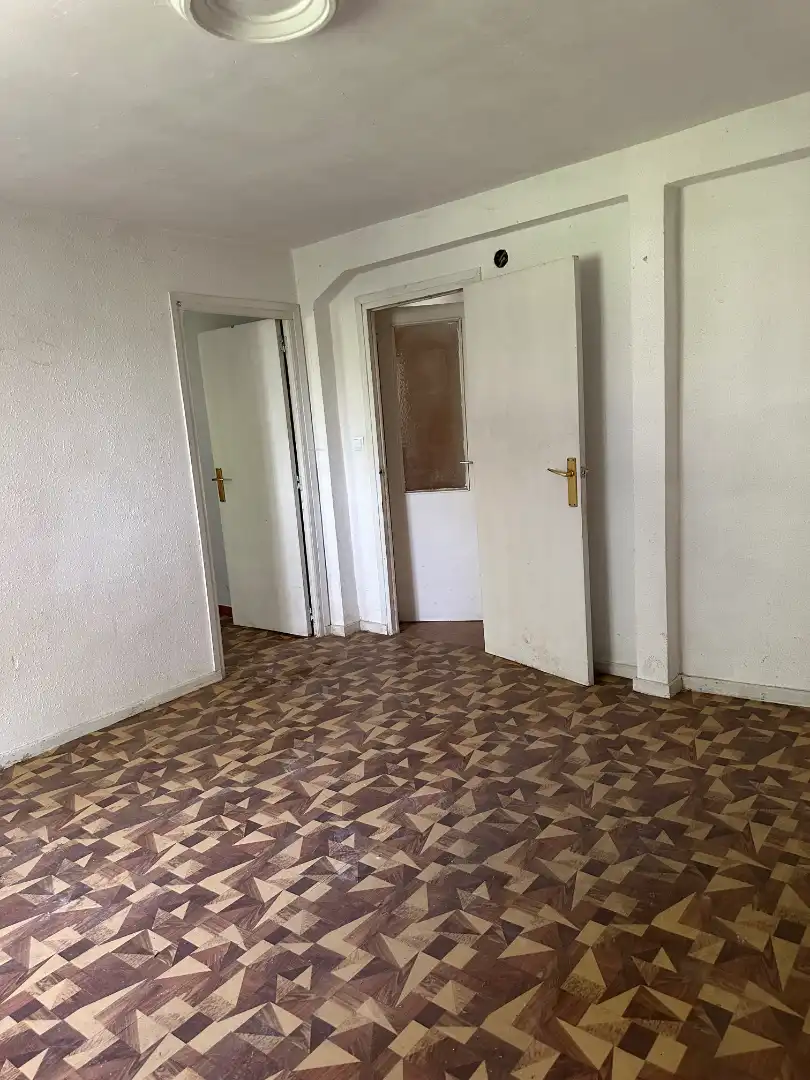 Country house zum Verkauf in Aguilar de Campoo mit Balkon