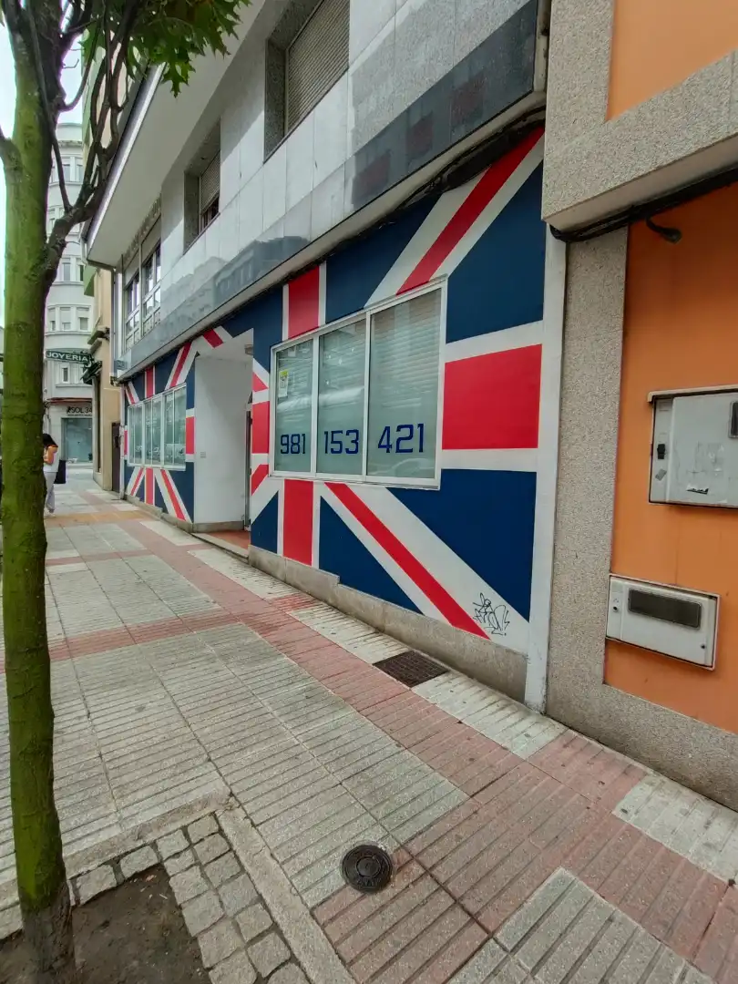 Business premises for sale in Avenida dos Mallos 24, imagen 3