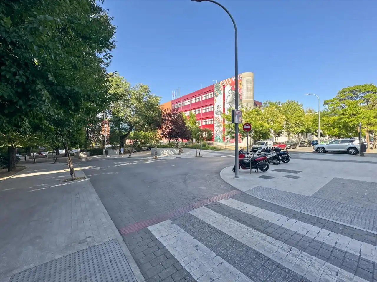 Exterior view of Flat for sale in Madrid  with Heating