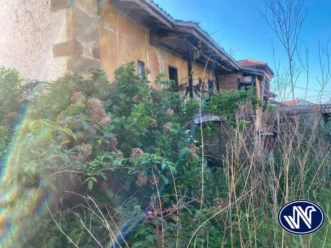 Vista exterior de Casa o xalet en venda en Molledo